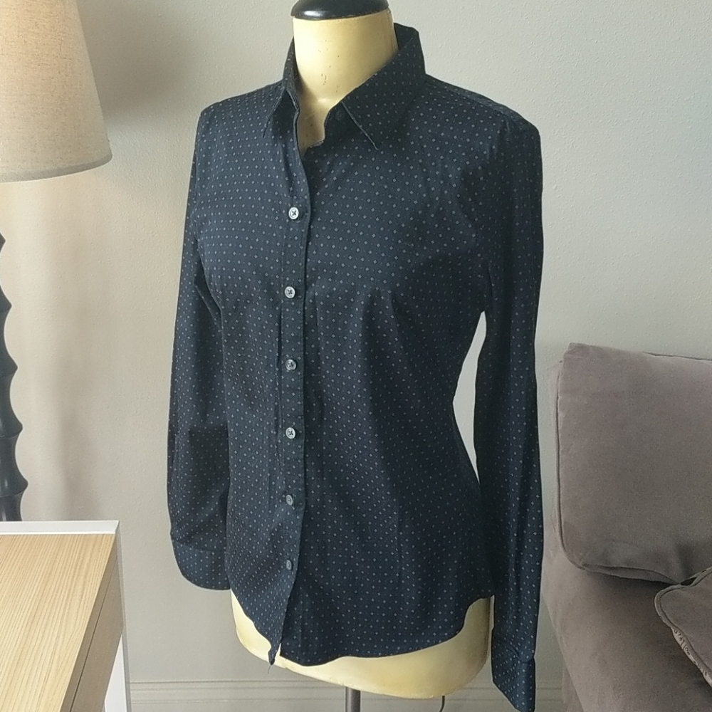 Banana Republic No-Iron Button Down